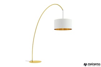 Boogvloerlamp met goudkleurige metalen boog en voet, witte cilindervormige kap met goudkleurig binnenwerk.