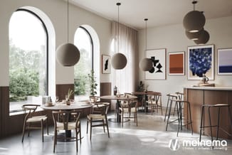 Modern café-interieur met ronde houten tafels, houten stoelen, hangende bollampen, arched ramen, wandafbeeldingen en bar-opst