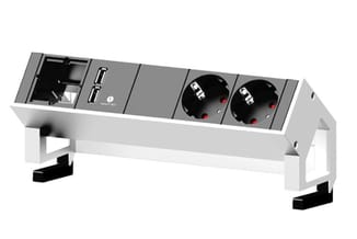 Bureaustekkerdoos in grijs en wit met twee zwarte stopcontacten, USB-poorten en kabelopening, staand op witte voet.
