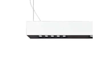 Hangende LED-paneelarmatuur met witte bovenkant en zwarte onderkant met ingebouwde lichtpunten.