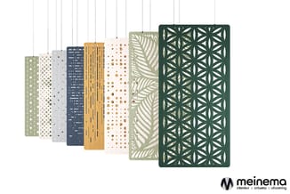 Collectie akoestische panelen in verschillende patronen en kleuren: groen, wit, grijs, donkerblauw, geel, beige en groen met