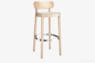 Houten barkruk met licht naturel fineer, ronde zitting met lichtgrijs kussen, metalen voetensteun, vier houten poten.