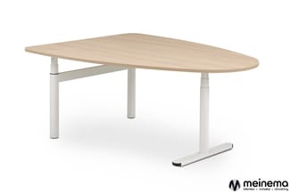 Ovale vergadertafel met licht houten blad en wit metalen onderstel met twee kolommen en dwarsbalk.