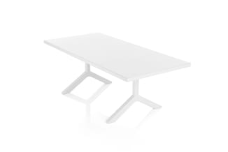 Witte vergadertafel met rechthoekig blad en X-vormig onderstel, isometrisch weergegeven.