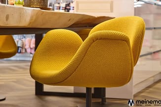 Artifort Little Tulip stoelen en barkrukken, afbeelding 10