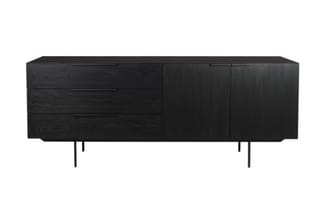 Zwart houten dressoir met twee laden links en twee deuren rechts, op slanke zwarte poten.