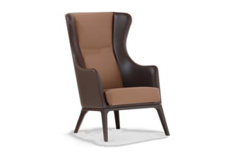 Moderne fauteuil met hoge rug in bruin en camel leer, houten poten, elegante vormgeving voor kantoor.