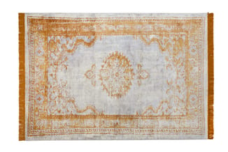 Geel-gouden oosters vloerkleed met vintage uitstraling, lichte ondergrond, decoratief patroon aan randen en in het midden, fr