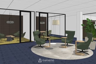 Kantoorinrichting met groene fauteuils rond tafel, houten bijzettafels, hanglamp, houten scheidingswanden en belcel met glas