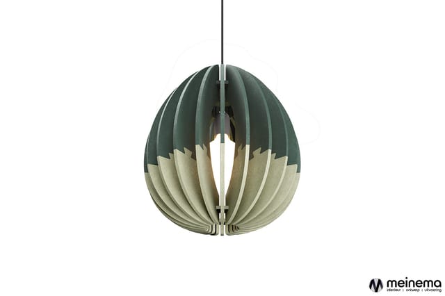 Hangende eivoormige lamp met groen-witte papieren lamellen, moderne designverlichting.