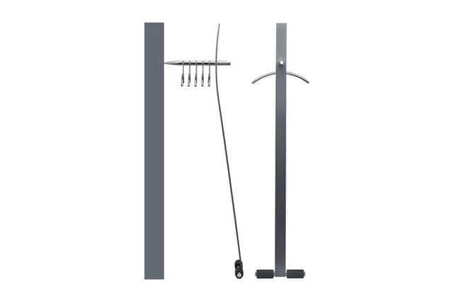 Akoestische scheidingswanden in grijs met bevestigingsmogelijkheden voor hangers en accessoires.