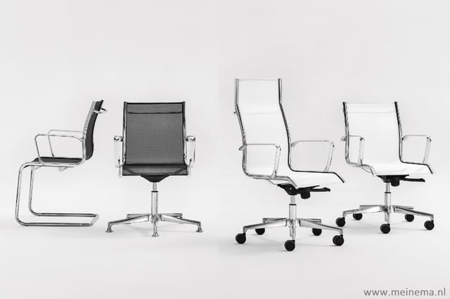 Kantoorstoelenset met aluminium frames, wieltjes, in wit en zwart, getoond in verschillende hoeken tegen lichte achtergrond.