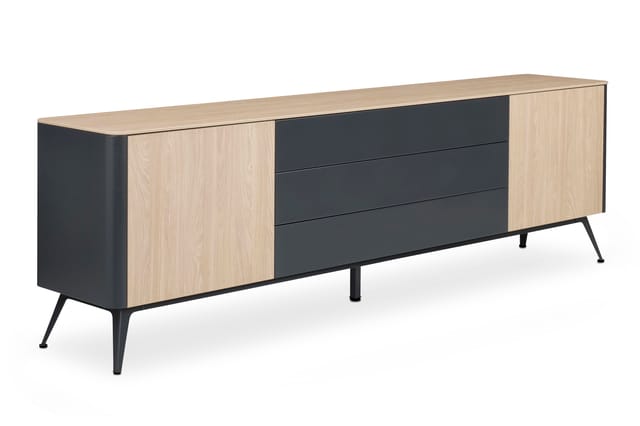 Tv-meubel met licht houten blad en front, donkergrijs gelakte zijkanten, middengedeelte met drie donkergrijze laden, zwarte m
